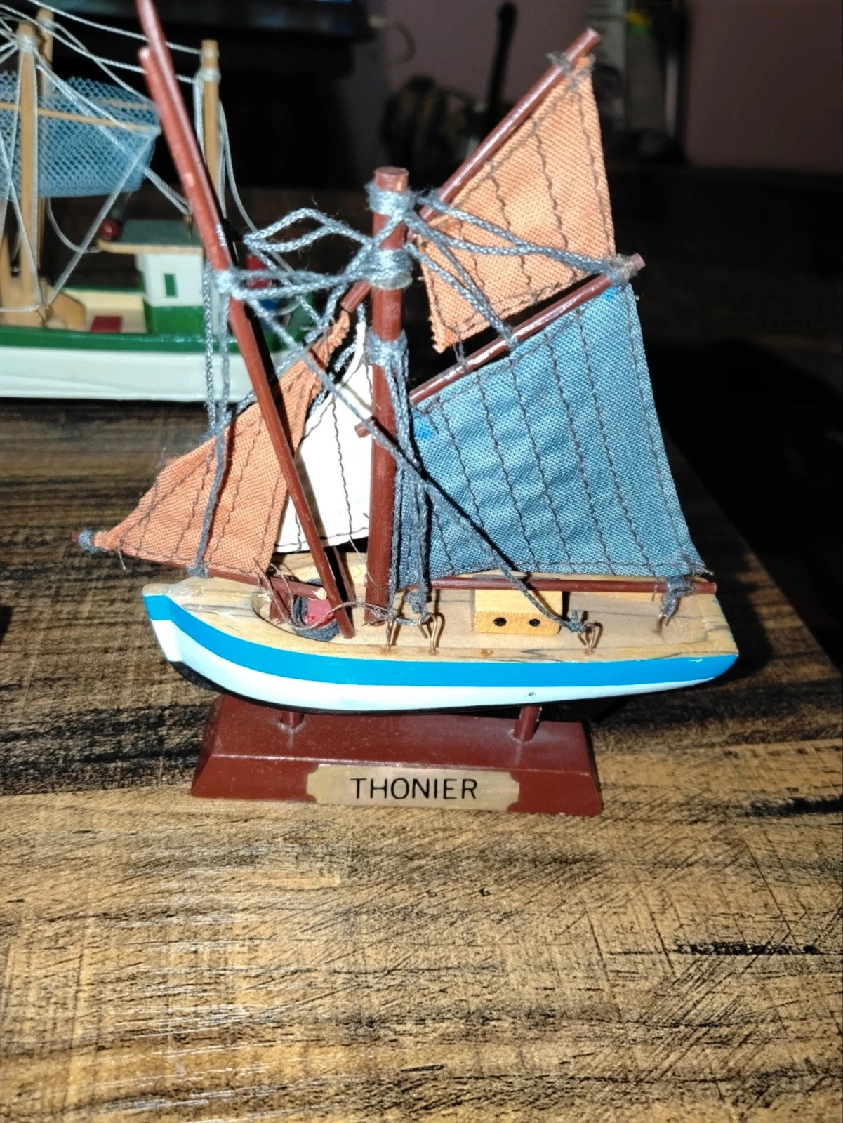 Lot 5 Maquettes Bateaux en bois + Phare - Décoration Marine / Collection 4