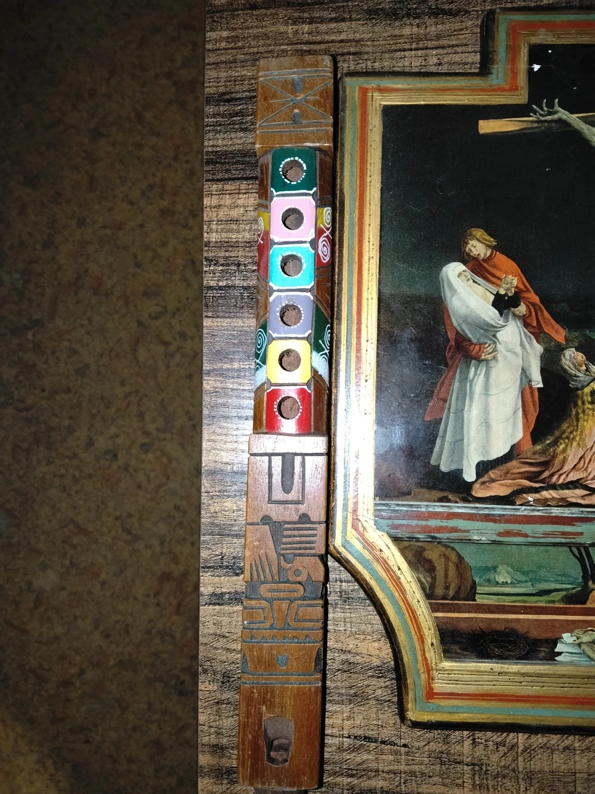 Lot Vintage 1954 : Retable d'Issenheim (Colmar), Flûte en bois sculpté & Rose en étain d'art – Fait Main 2