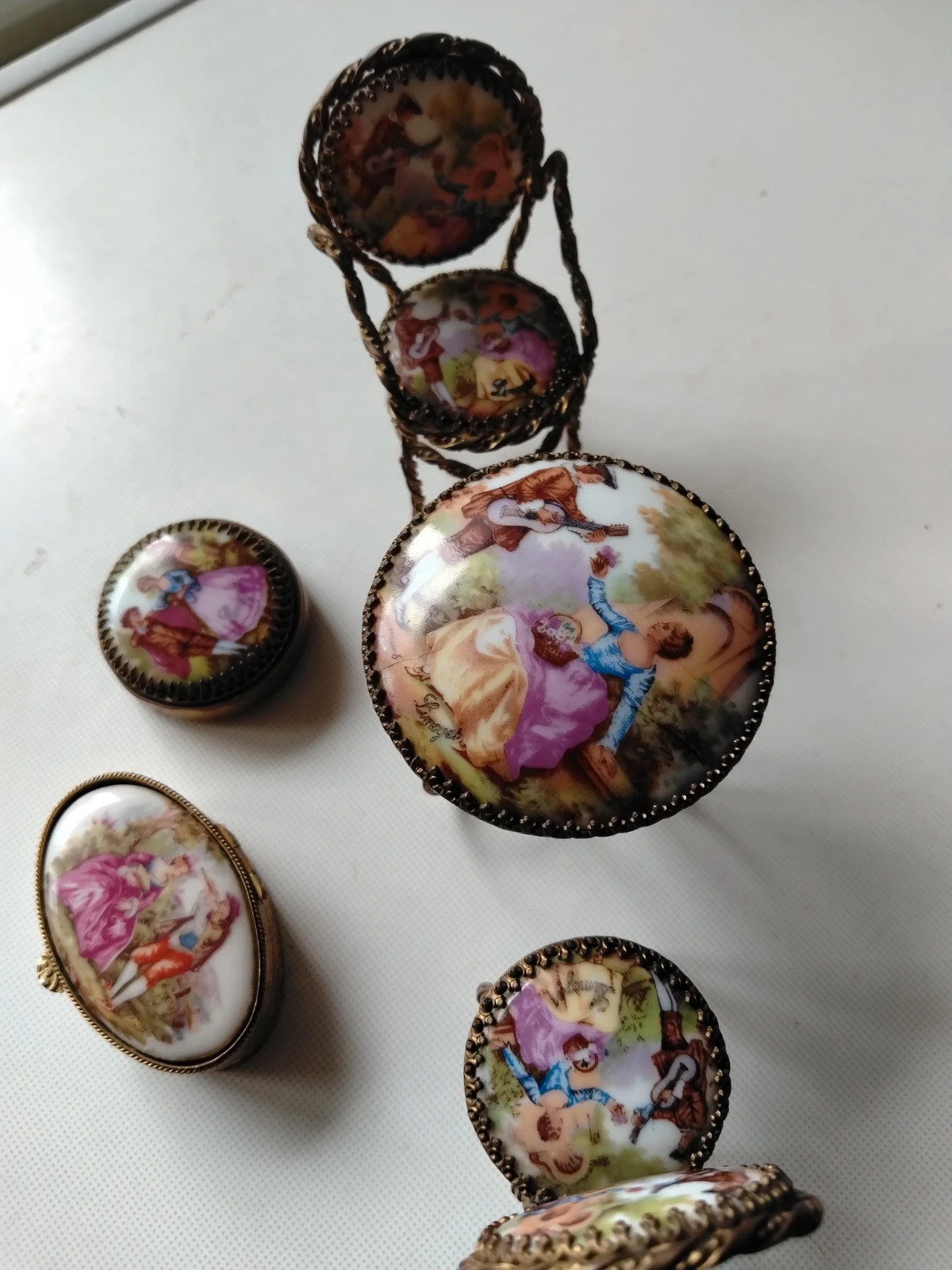Rare Lot Mobilier Miniature de Collection – Style Ancien / Limoges / 4