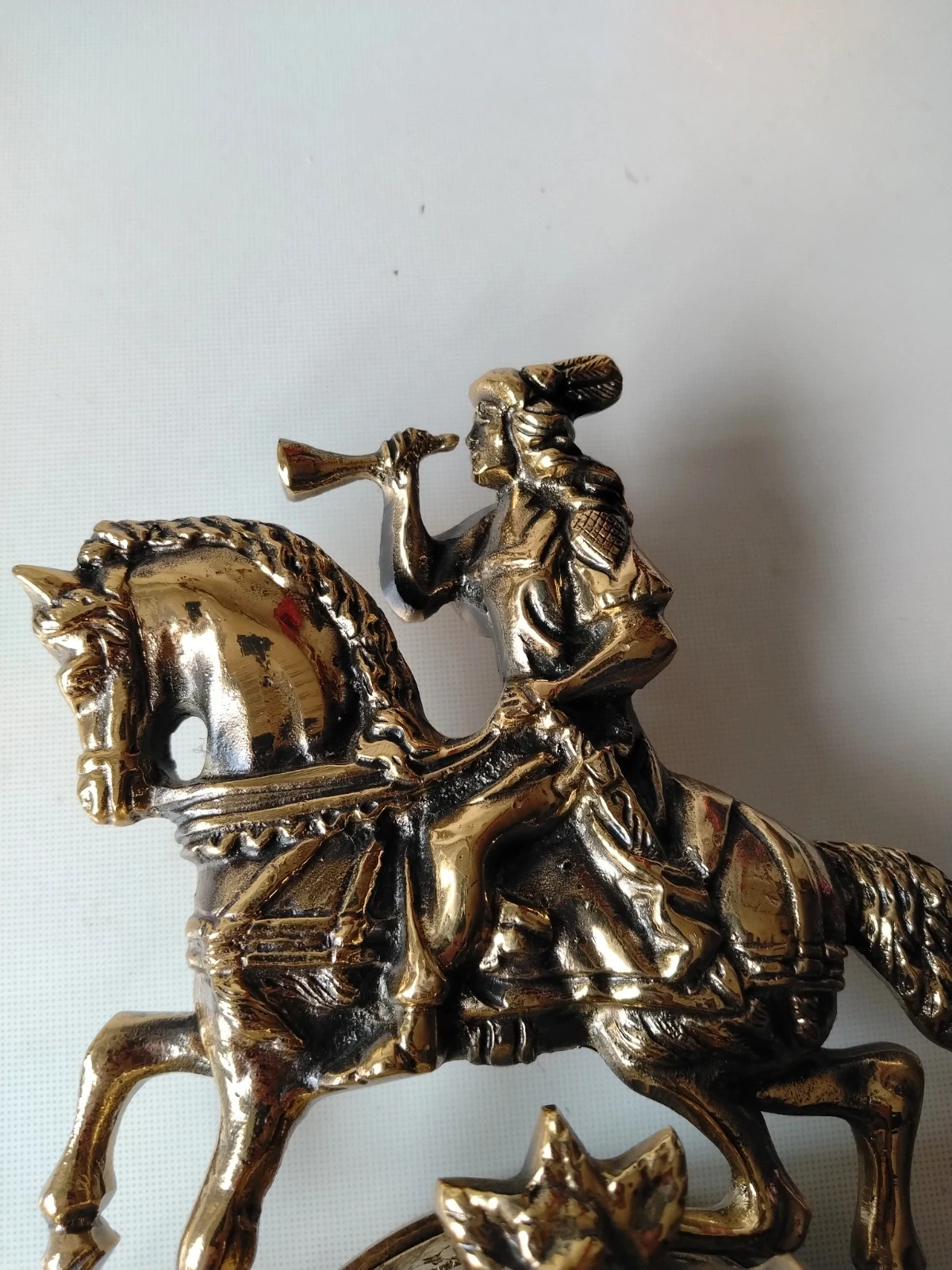 Pendule style rocaille cavalier cheval SANT Quartz – sans marque 4