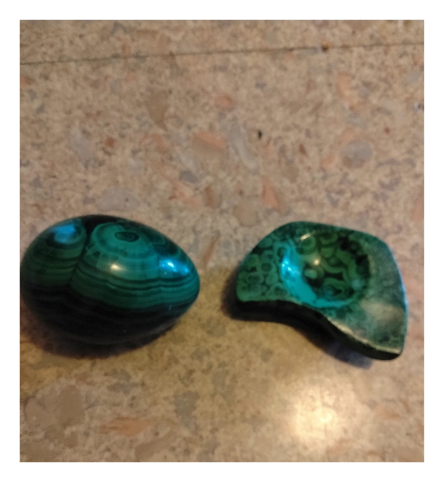 Escargot GÉANT en Malachite Naturelle Véritable - Collection (1,3 kg) – Crystal 2