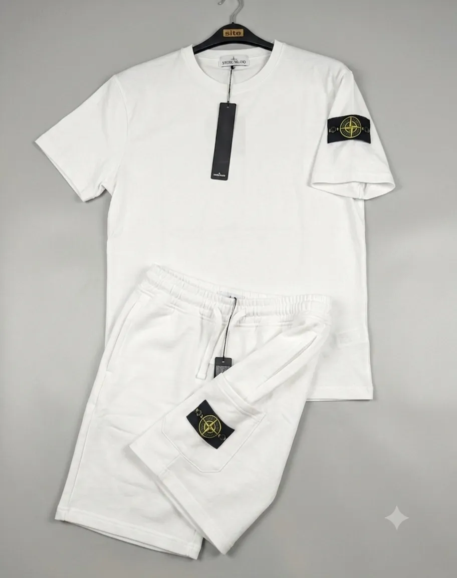 Ensemble Stone Island t-shirt et short blanc
