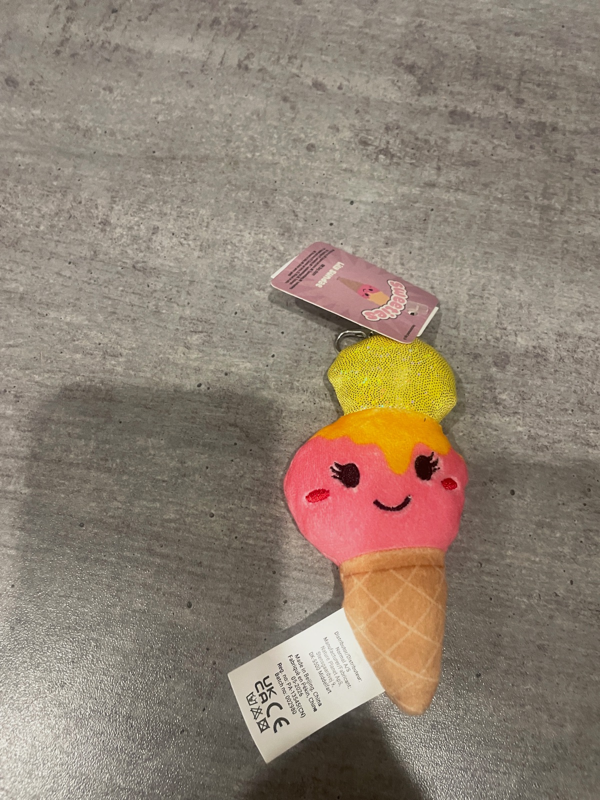 Porte-clés peluche glace neuf avec étiquette – Autre – taille 10 ans 2