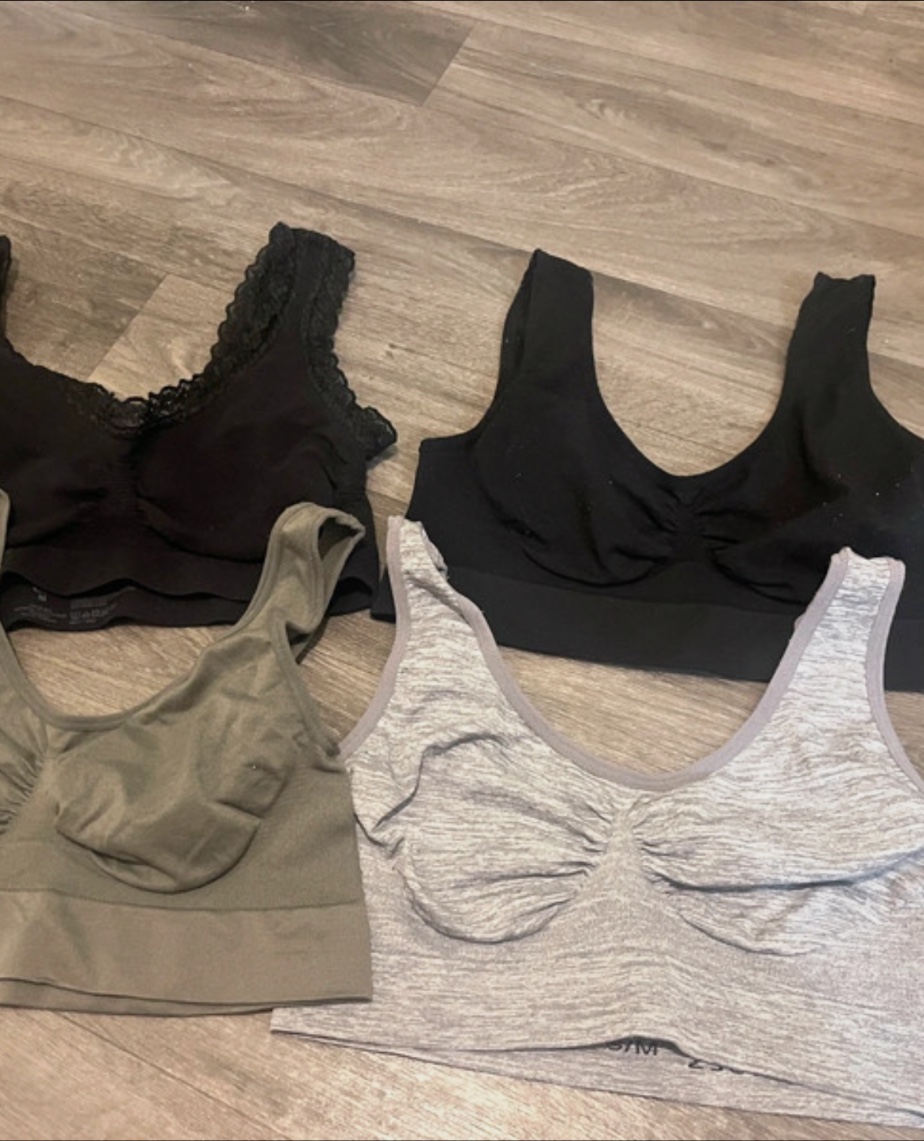 Lot de 4 brassières taille S/M – Autre – taille S