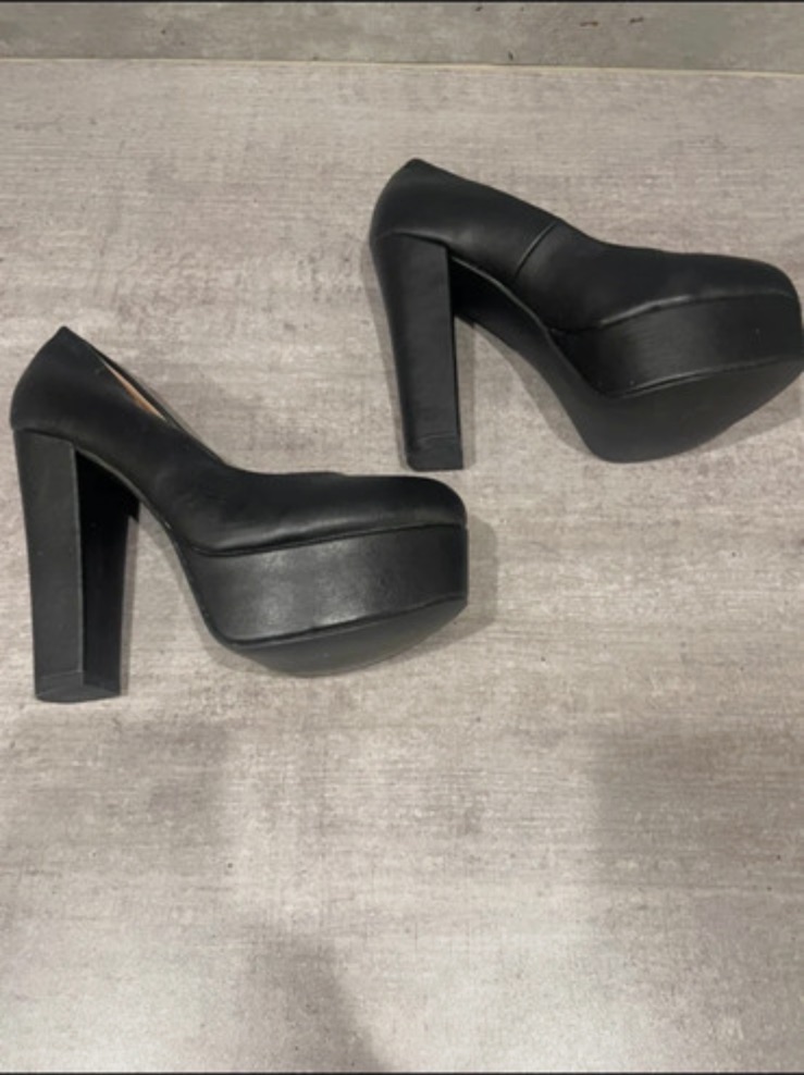 Escarpins noirs à plateau et talons hauts – Autre – taille EU 38 4
