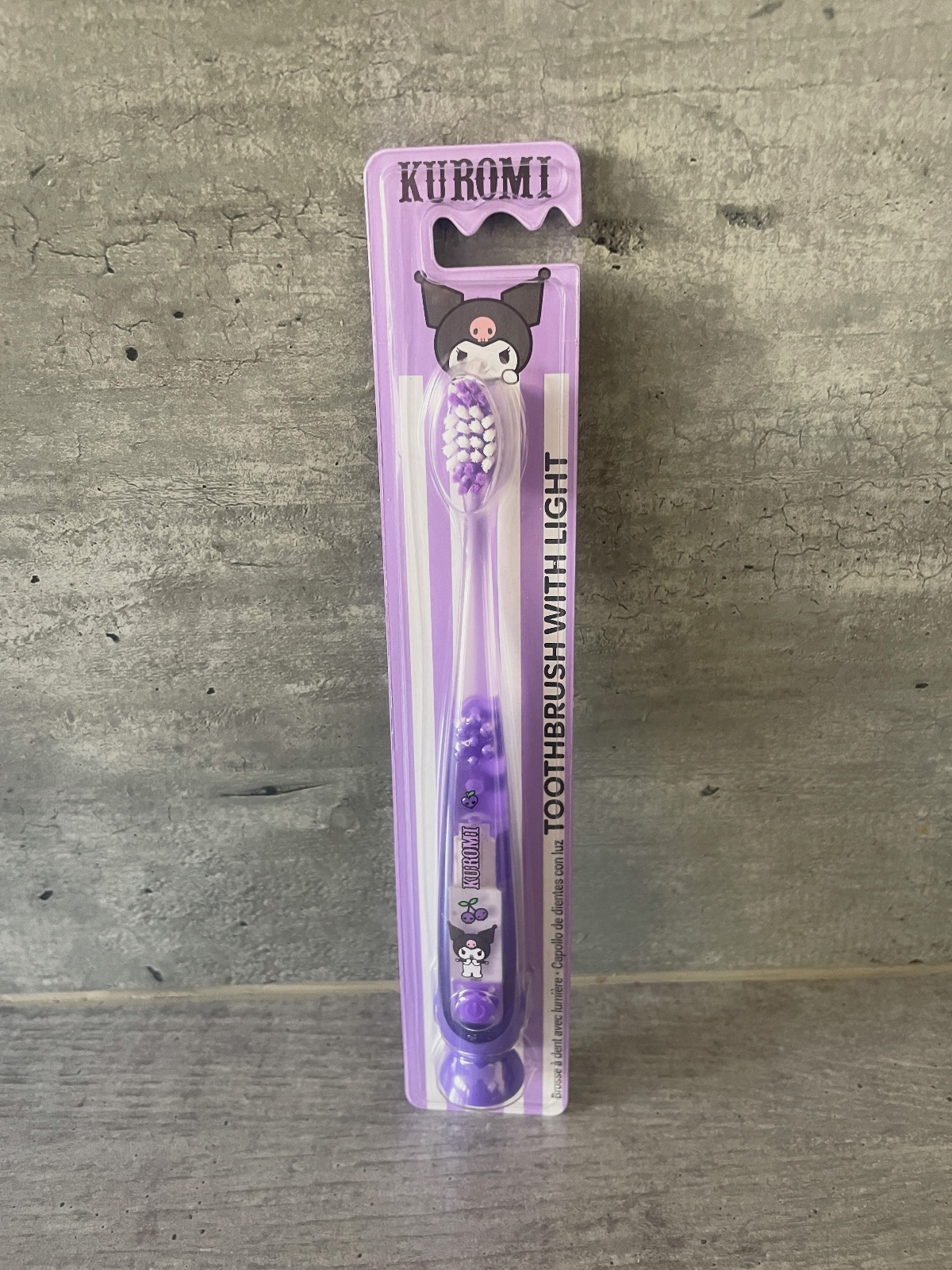 Brosse à dents Kuromi Sanrio avec lumière neuve – Sanrio – taille 3 ans 2