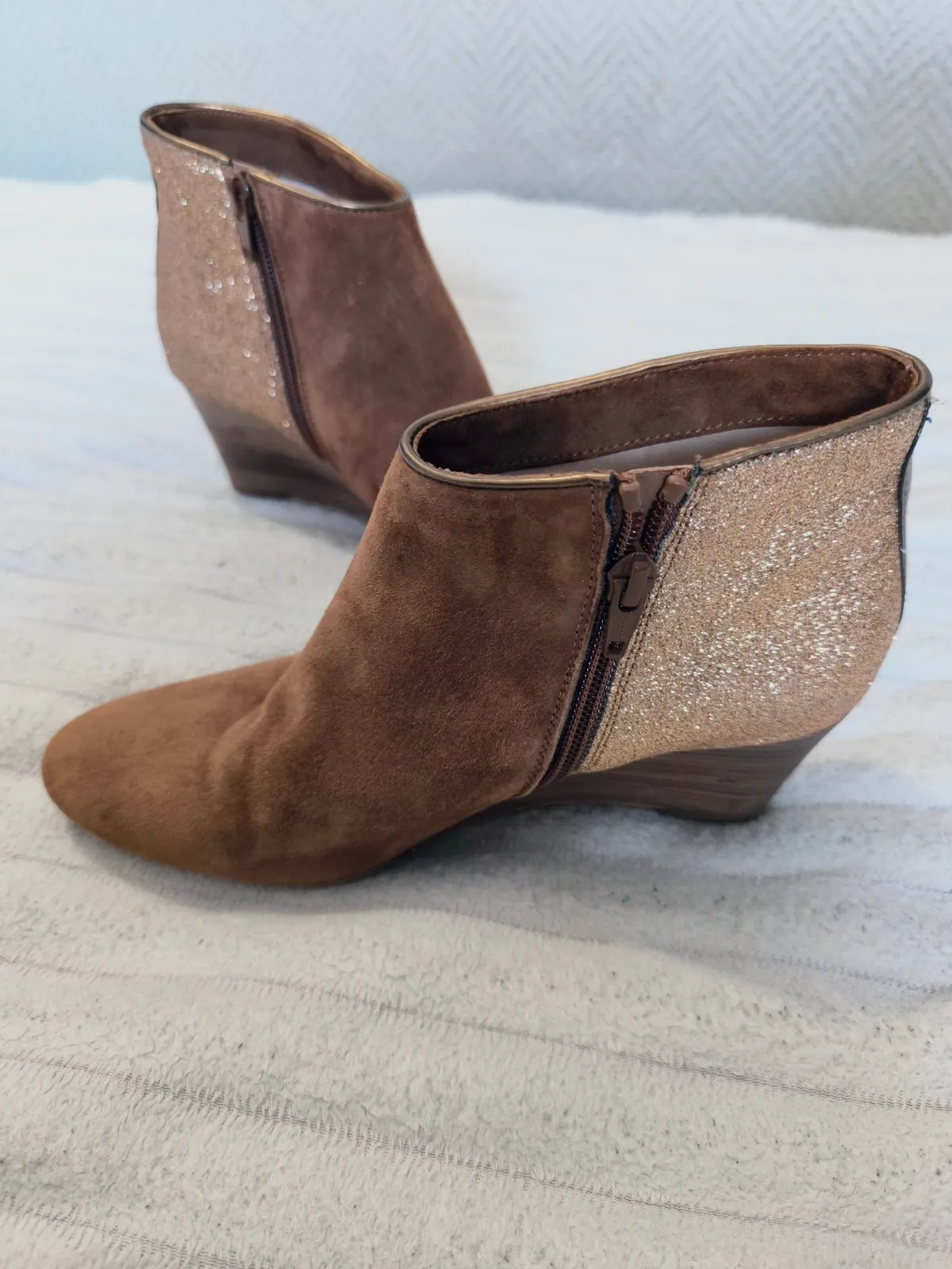 Bottines en daim et paillettes marron et or Mellow Yellow Pointure 37  – Mellow Yellow – taille EU 37 2