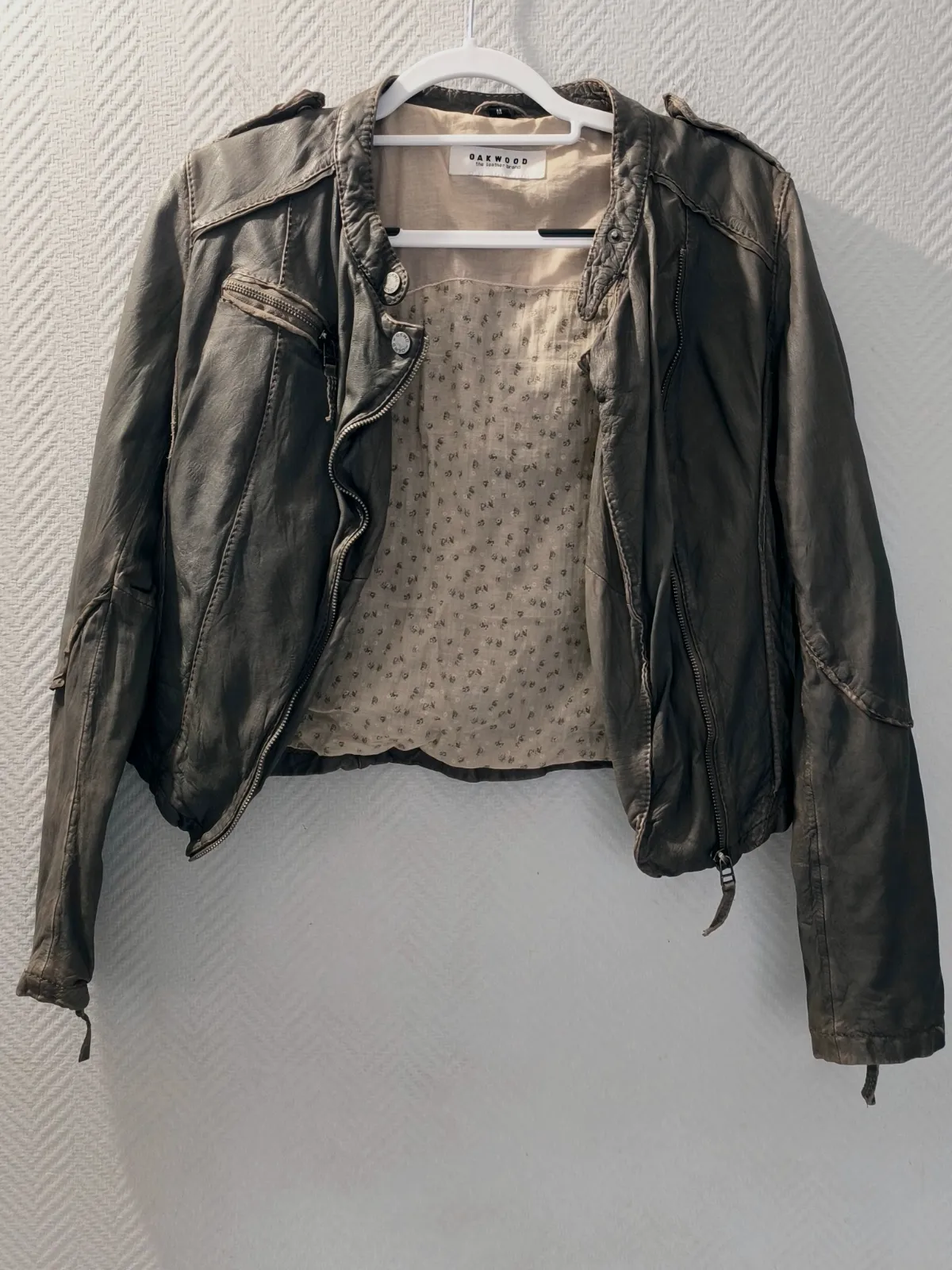 Perfecto en cuir taupe Oakwood T M ou 38 – Oakwood – taille M 2