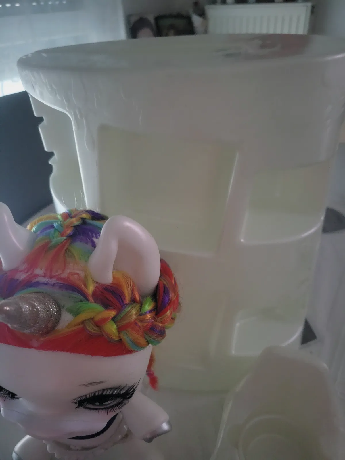 Licorne poopsie avec accessoires et sa boîte de transport  – Poopsie – taille 2 ans 3