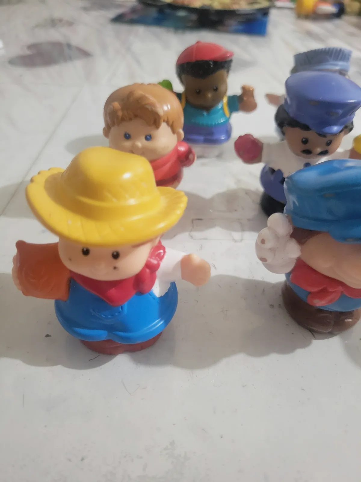 Lot de 9 personnages little People fisher price – Little People fisher price – taille 9 mois 2