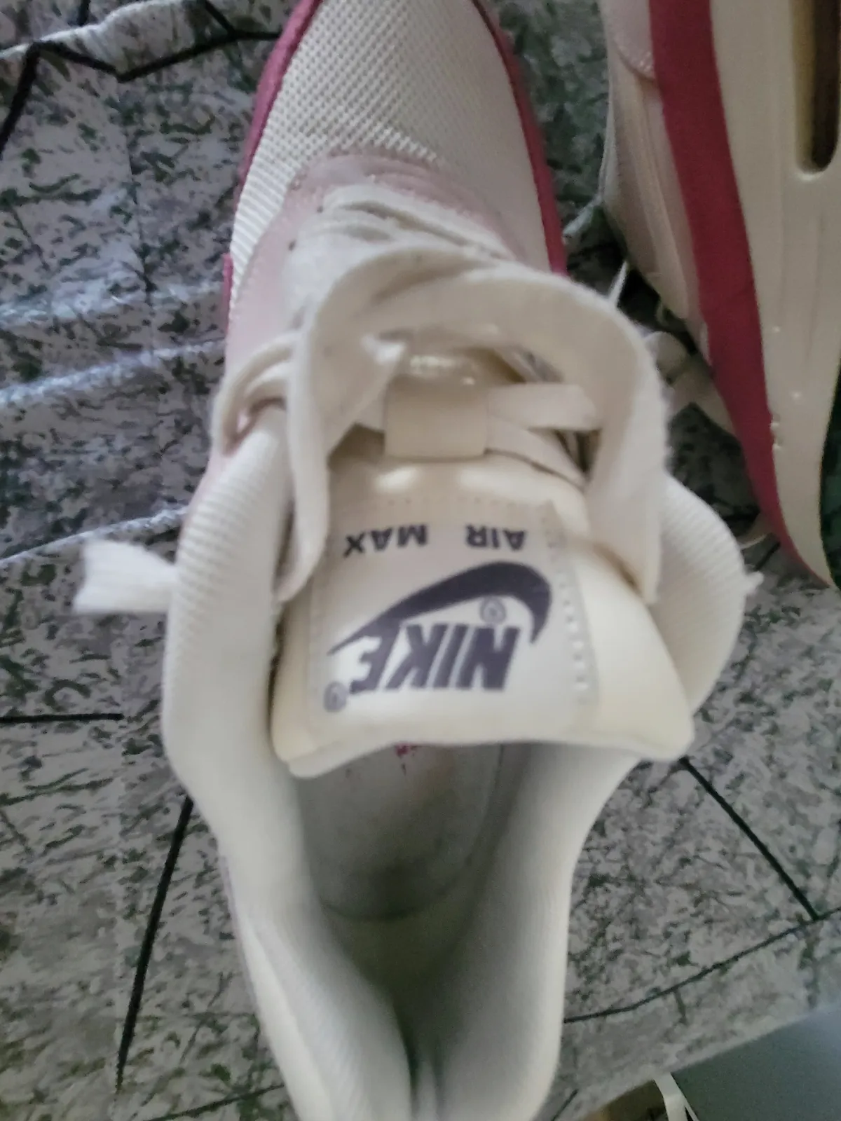 Baskets Nike air max rose  – Nike – taille EU 36 4
