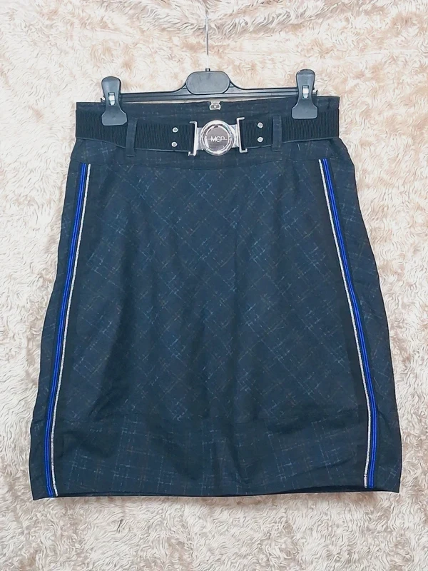 Jupe MC Planet bleu marine à ceinture, taille T.1 – MC Planet – taille 38