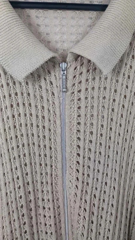 Size Up Gilet Long T54/56 Beige Nude Maille Ajourée Col Chemise Zip Grande Taille Chic – Size up – taille 6XL / 52 / 24 5