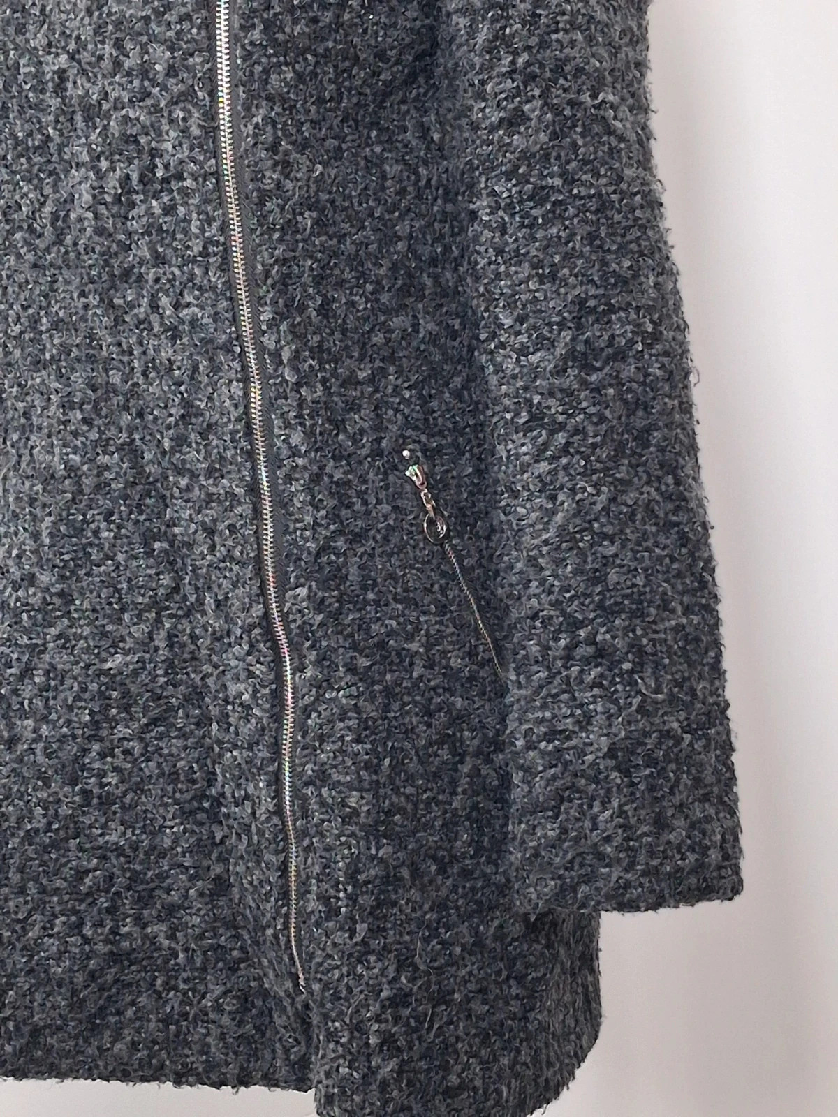 Manteau femme Armand Thiery gris chiné - Laine et bouclette - Taille 36/38 (T1) – Armand Thiery – taille S / 36 / 8 5