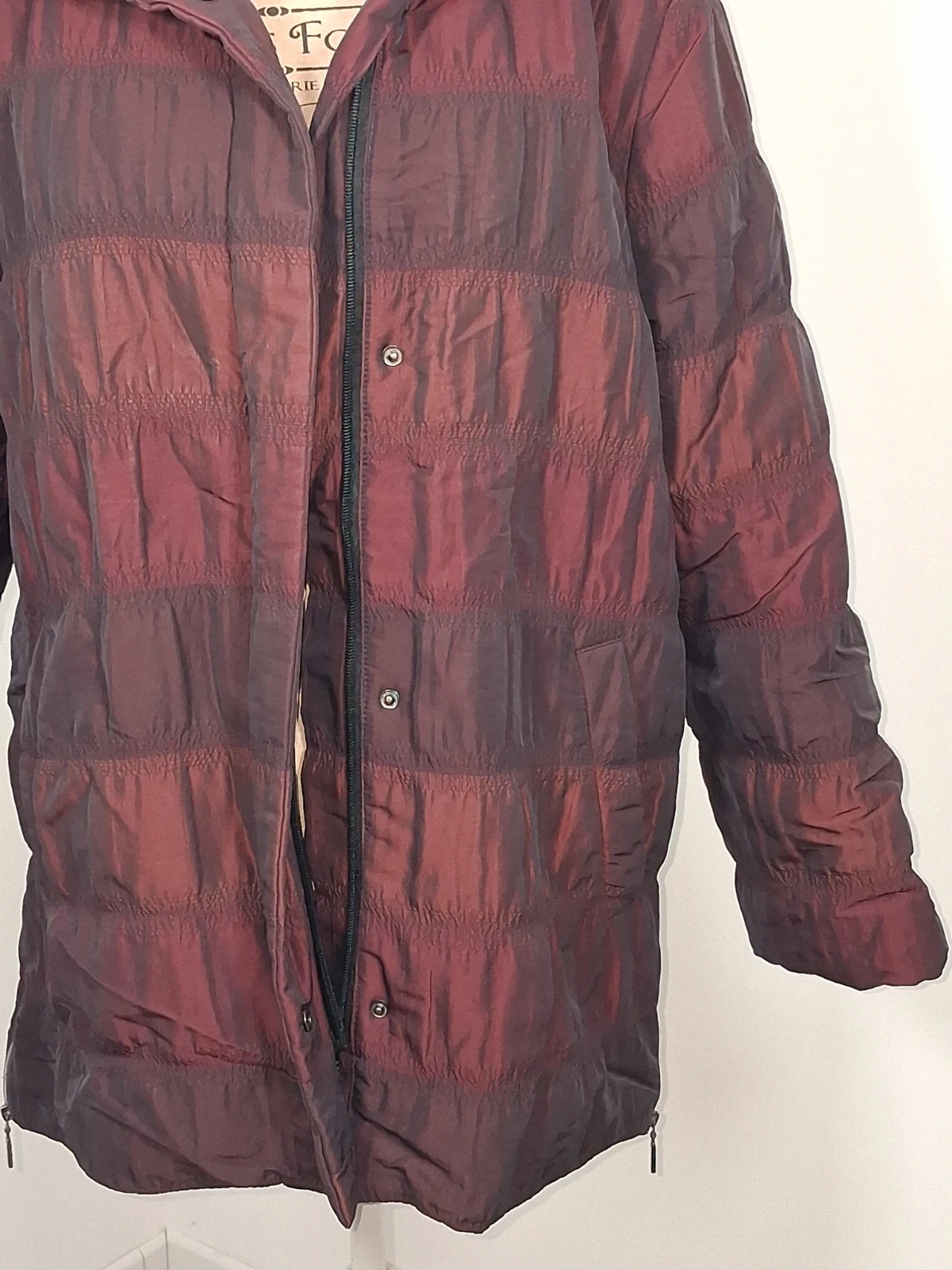 Doudoune mi-longue bordeaux irisée matelassée taille 42 – taille L / 40 / 12 3