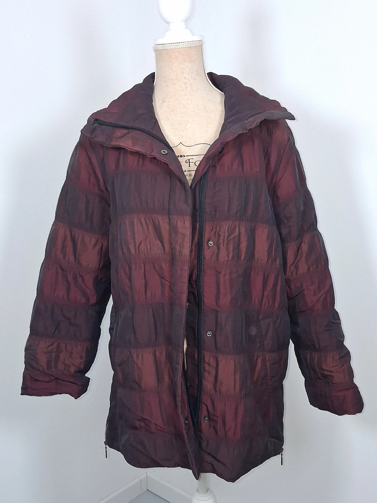 Doudoune mi-longue bordeaux irisée matelassée taille 42 – taille L / 40 / 12 4