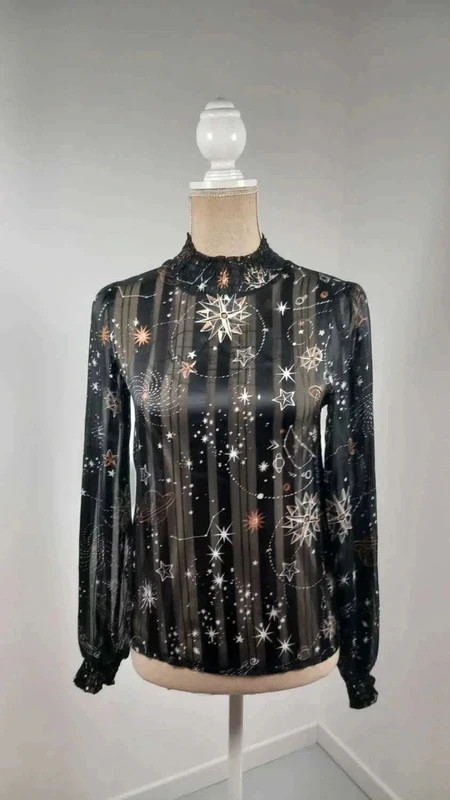 Kiabi Chemisier Femme T34 XS Noir Imprimé Astrologie Étoiles Planètes Doré Chic Neuf – Kiabi – taille XS / 34 / 6 2