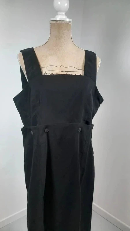 Robe Tanaïs T44 Noire Chasuble Chic Petite Robe Noire – Tanaïs – taille XL / 42 / 14 4