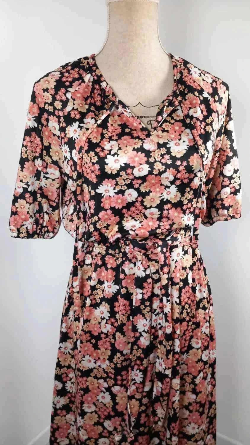 Robe mi-longue vintage fleurie neuve – Style Rétro/Romantique – Taille 38 – Détails Perles – Vintage Dressing – taille M / 38 / 10 2