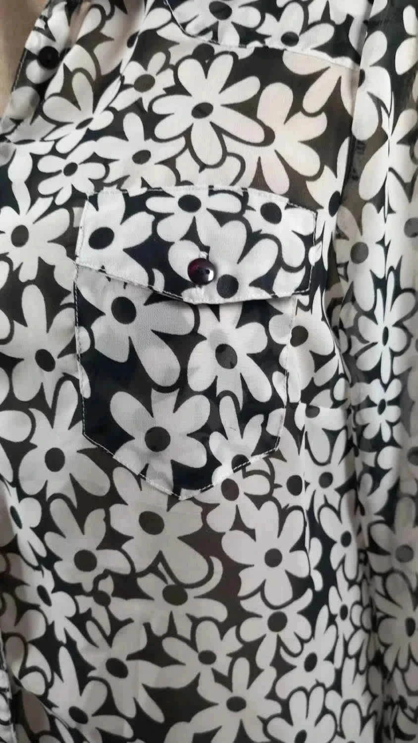 Chemise Fleurie Cache Cache – Noir & Blanc Taille 1 (S) NEUVE – Cache Cache – taille S / 36 / 8 4