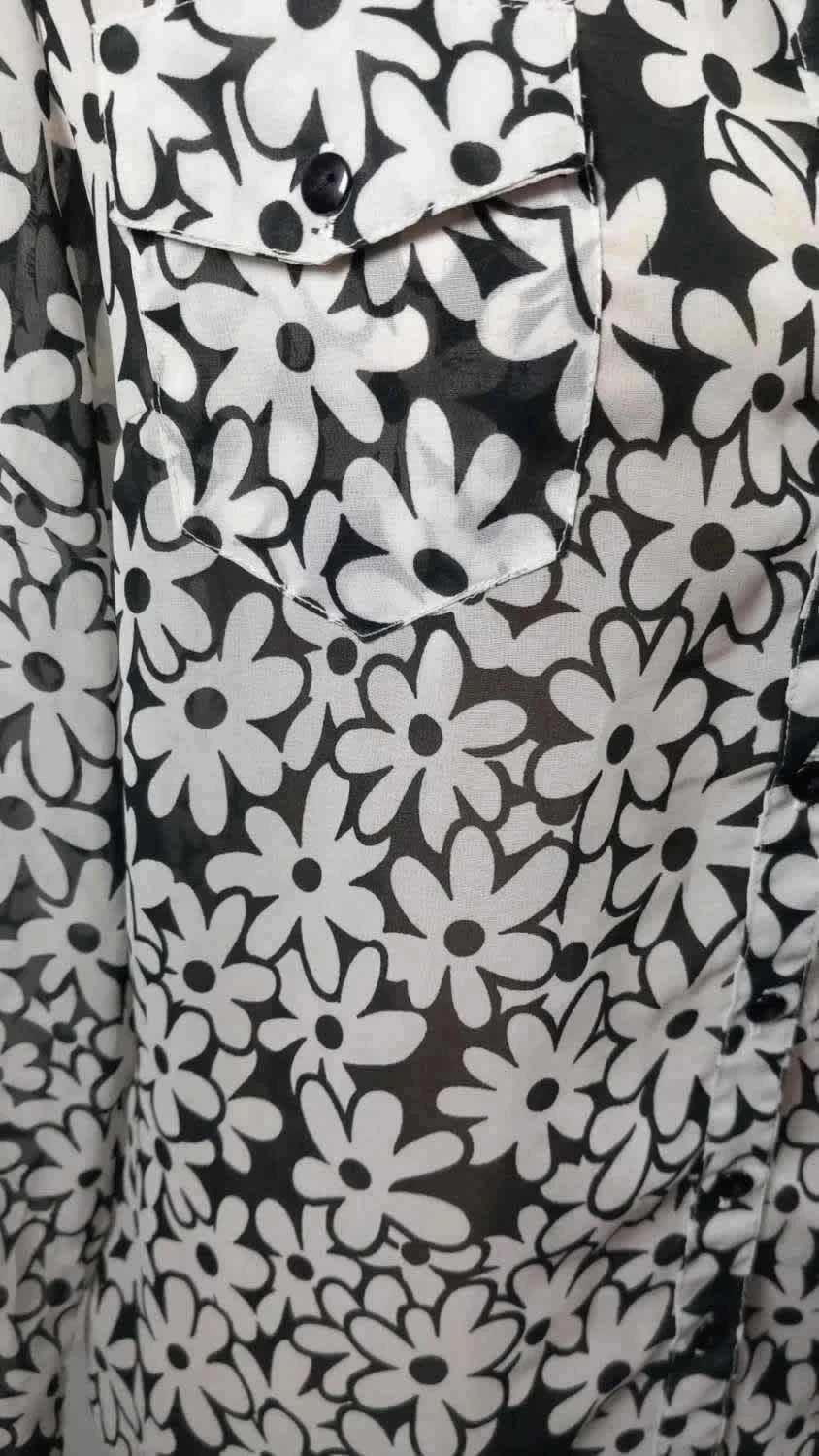 Chemise Fleurie Cache Cache – Noir & Blanc Taille 1 (S) NEUVE – Cache Cache – taille S / 36 / 8 5