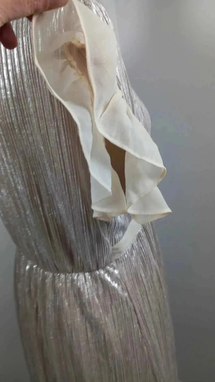 Robe de Cocktail Naf Naf - Argentée & Plissée - Neuve (T36) – Naf Naf – taille S / 36 / 8 5