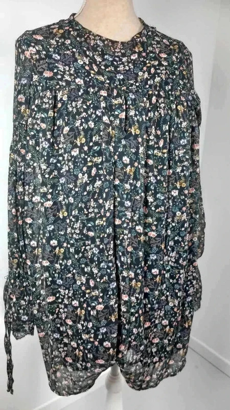 Bershka Combishort Femme T36 S Effet Robe Noir Fleuri Dentelle Manches Longues Bohème Chic – Bershka – taille S / 36 / 8 5