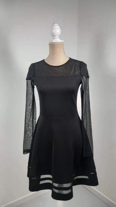 Tanaïs Petite Robe Noire T36/38 Patineuse Tulle Transparence Dos Goutte – Tanaïs – taille XS / 34 / 6 2