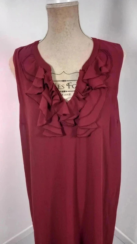 Robe Soirée T44 Bordeaux Collection Limitée Fluide Volants Cascade V Chic – Collection Limitee – taille XL / 42 / 14 3