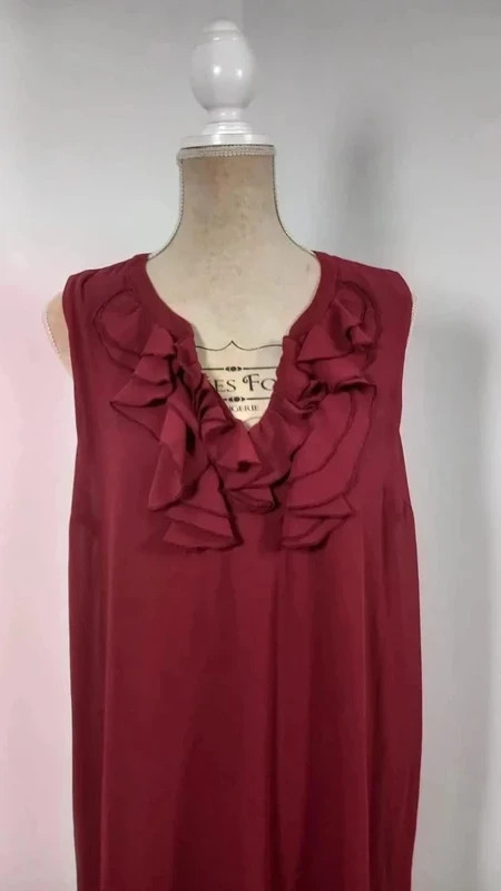 Robe Soirée T44 Bordeaux Collection Limitée Fluide Volants Cascade V Chic – Collection Limitee – taille XL / 42 / 14