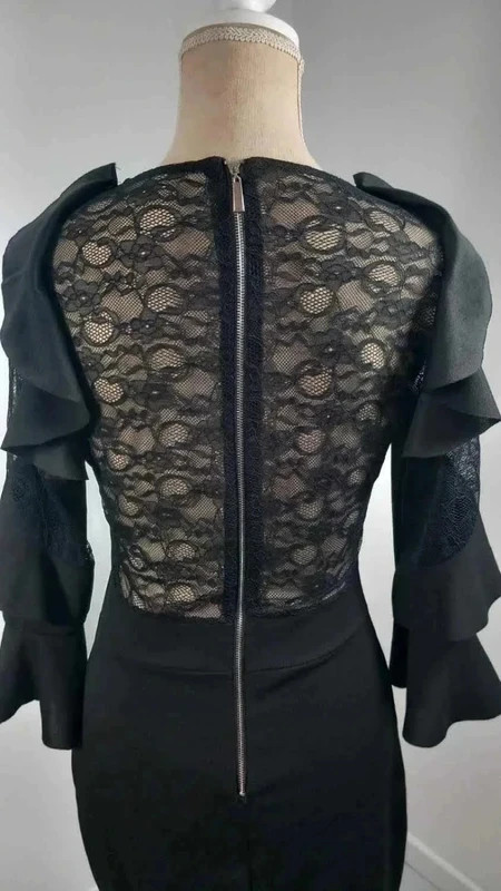 Robe Noire T40 L Fourreau Dentelle Florale Volants Stretch Chic Soirée – taille M / 38 / 10 3
