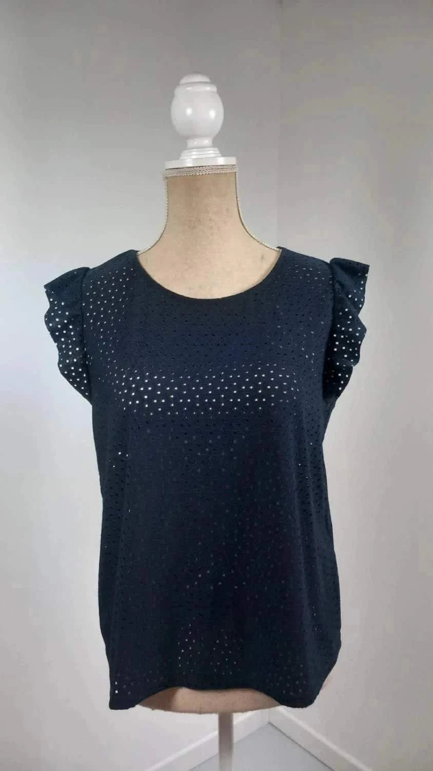 Top Marine Broderie Anglaise KIABI - Neuf - Taille L – Kiabi – taille L / 40 / 12
