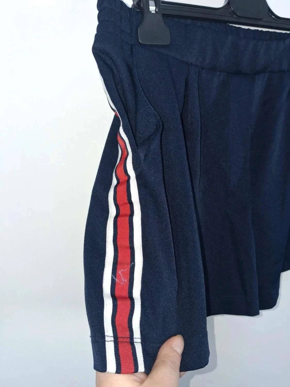 Short de Sport / Casual Jennyfer Bleu Marine à Bandes – Taille M (38) – Jennyfer – taille M / 38 / 10 3