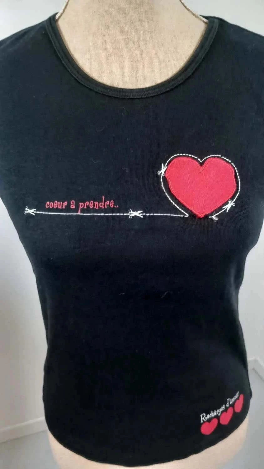 Tee-shirt Cache cache Noir "Cœur à prendre" - Taille 3 (L) - TBÉ – Cache Cache – taille L / 40 / 12 3