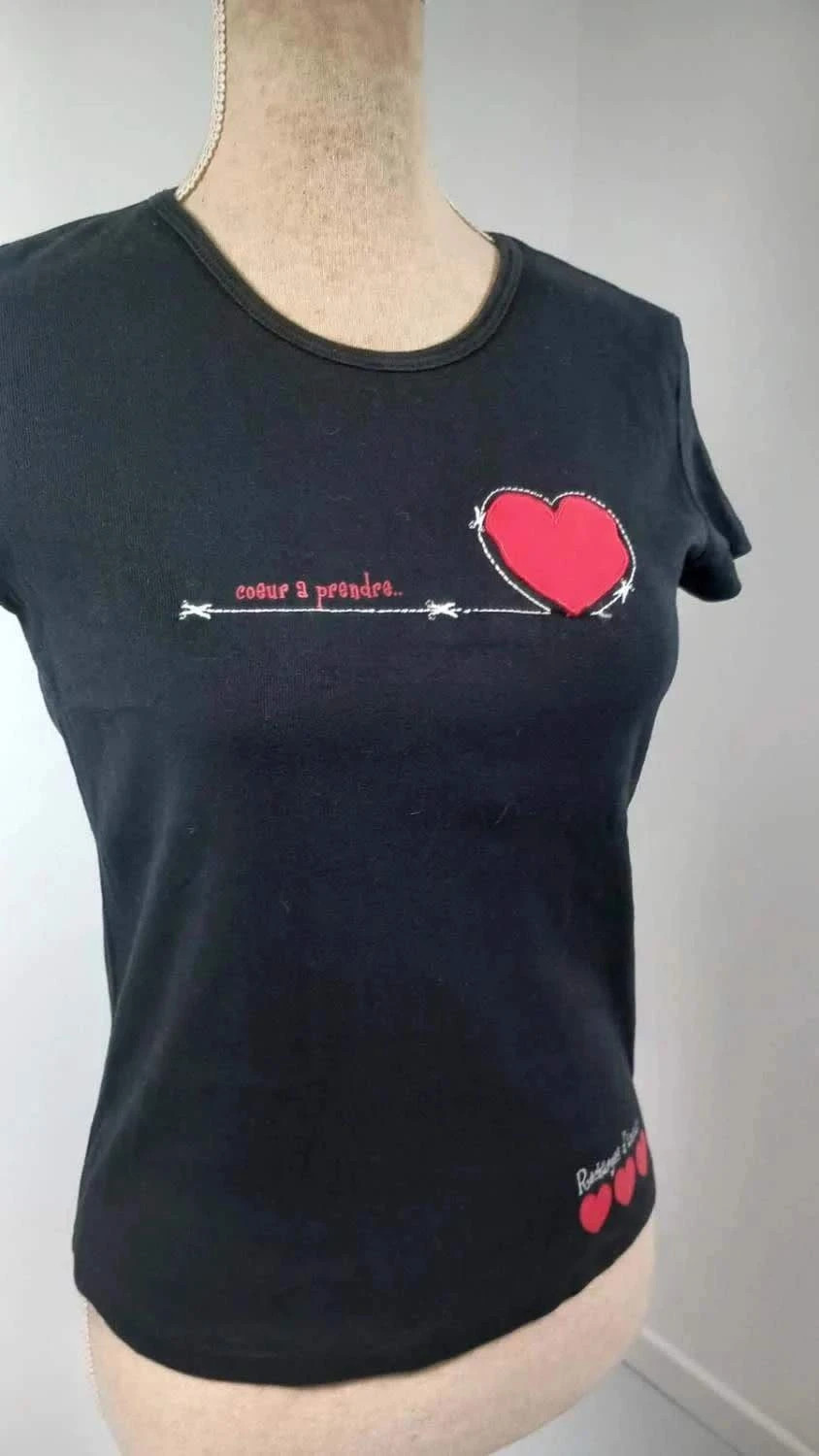 Tee-shirt Cache cache Noir "Cœur à prendre" - Taille 3 (L) - TBÉ – Cache Cache – taille L / 40 / 12 2