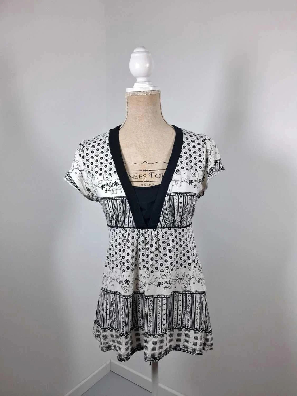 Tunique Fluide Defimode – Style Bohème Chic Noir & Blanc – Taille M