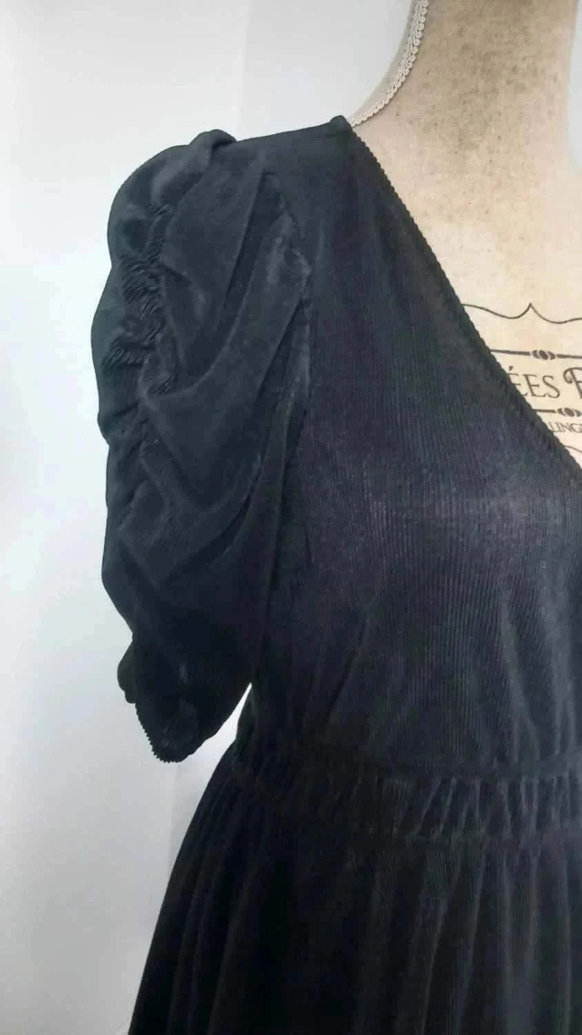 Petite Robe Noire Jennyfer – Coupe Cache-Cœur & Manches Bouffantes – Taille S – NEUVE – Jennyfer – taille S / 36 / 8 5