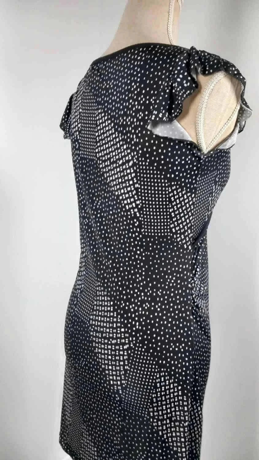 Robe courte à pois Made in France neuve Taille 2 (38/40) Coupe ajustée & extensible – taille M / 38 / 10 5
