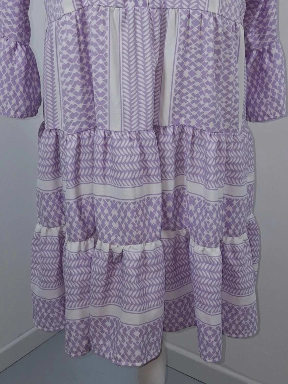 Robe bohème lilas et blanche Pigalle taille M à volants – Pigalle – taille M / 38 / 10 3