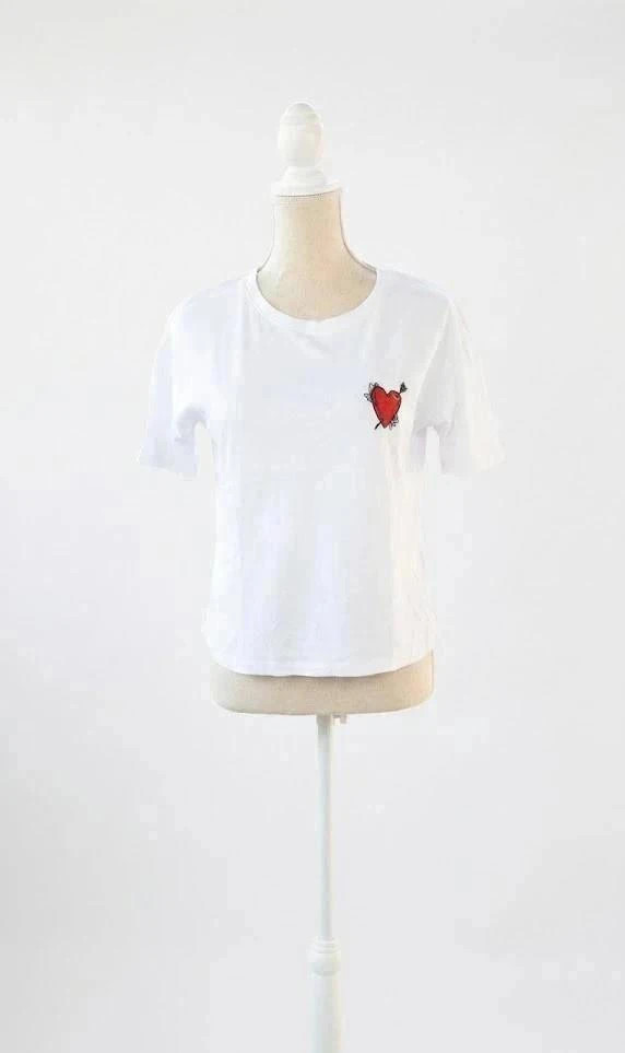 T shirt Blanc Pimkie Écusson Cœur Brodé neuf taille xs