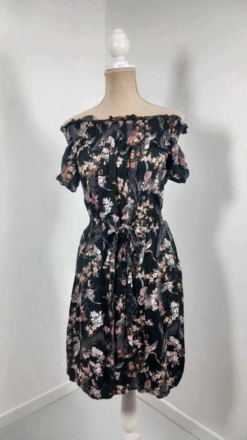 Robe Fleurie GÉMO Noire Style Bohème - Taille 36 (S) - Épaules Dénudées - État Impeccable
