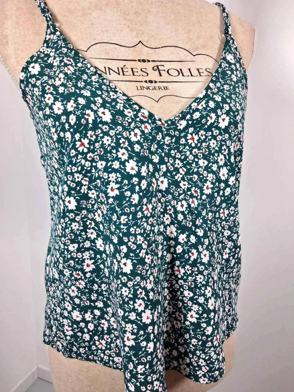 Top à Bretelles Fleuri SHEIN – Style Caraco Vert Émeraude – Taille XS (34) – Shein – taille XS / 34 / 6 2