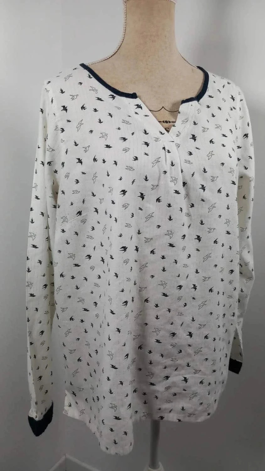 Tunique Terre de marins Blanche Motifs Hirondelles Taille 44 - Très Bon État – Terre de Marins – taille XXL / 44 / 16 2
