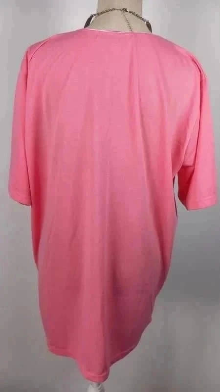 🌸Joli tee shirt rose à broderie taille 3 XL 50/52 🌸 – Vintage Dressing – taille 5XL / 50 / 22 5