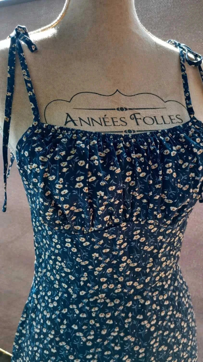Robe Courte Fleurie à Bretelles Nouées - Shein - Taille S – Shein – taille S / 36 / 8 5