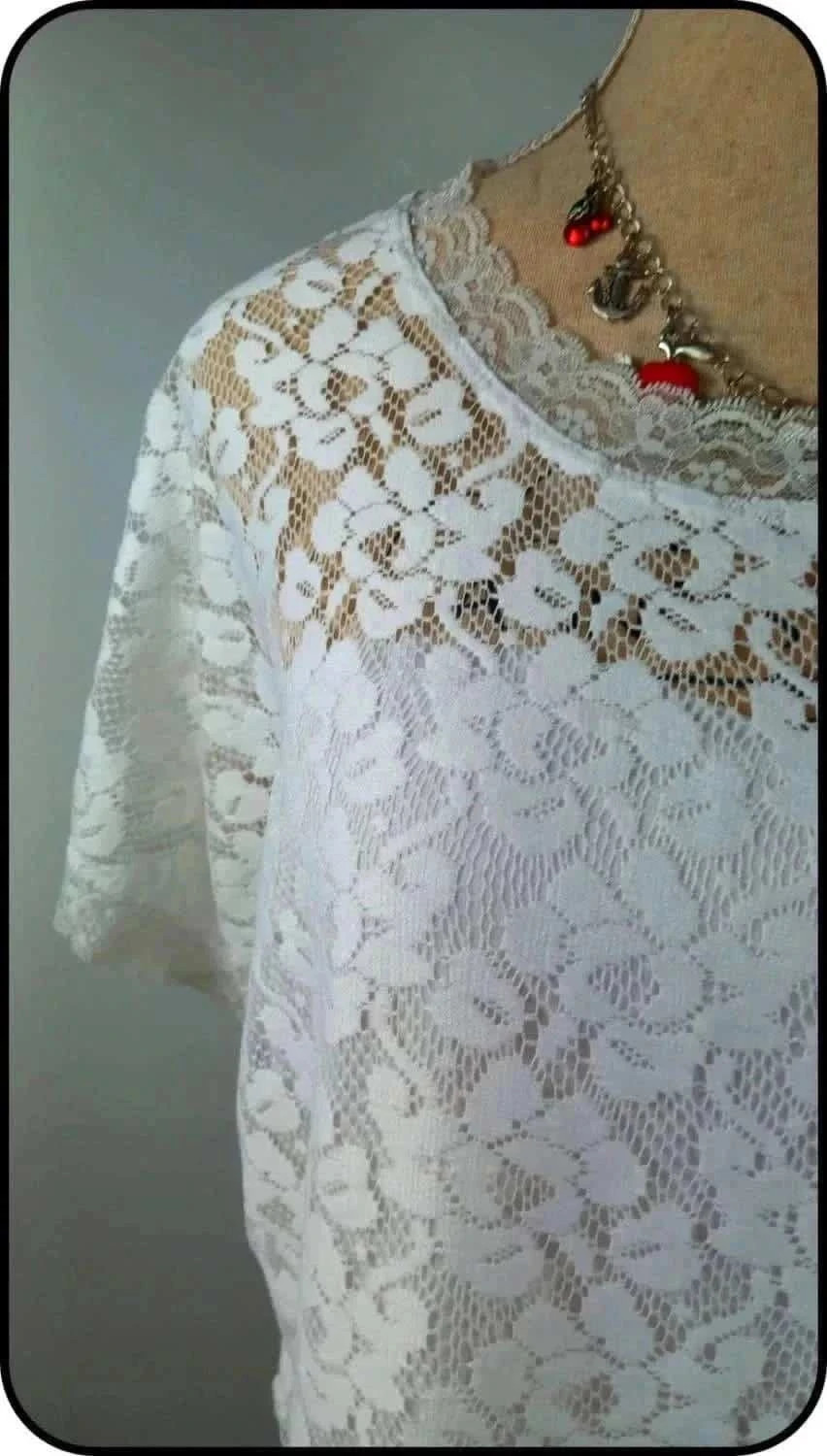 🌸 Haut Péplum Dentelle – Élégance & Féminité Grande Taille ! 🌸 – taille 7XL / 54 / 26 3