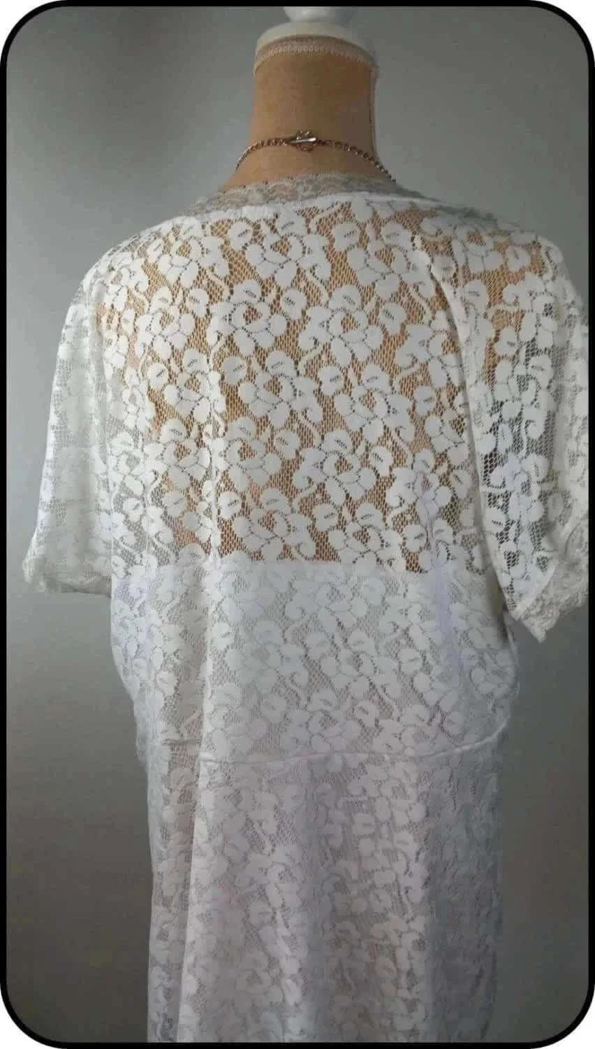 🌸 Haut Péplum Dentelle – Élégance & Féminité Grande Taille ! 🌸 – taille 7XL / 54 / 26 5