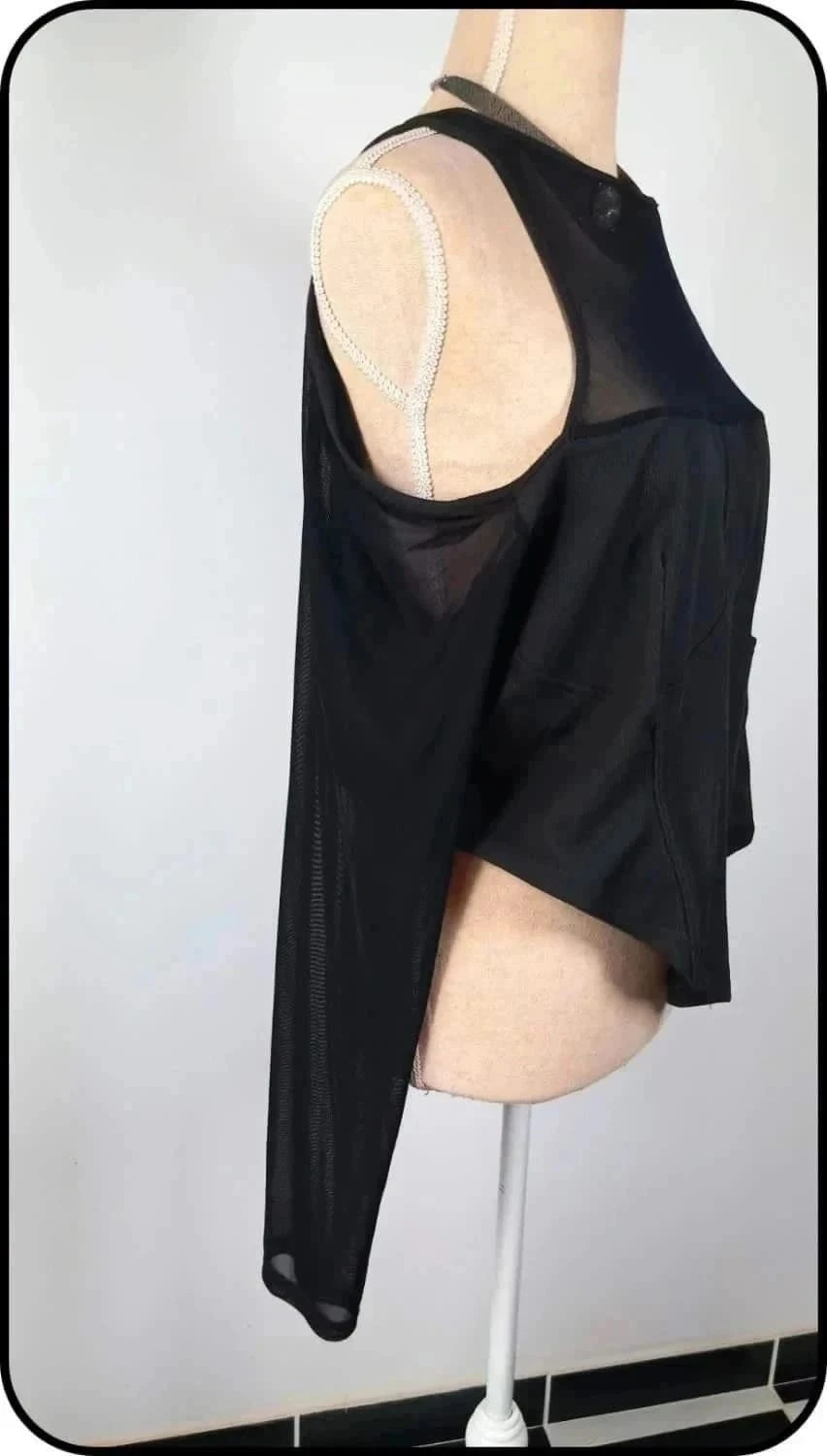 Top bustier noir résille gothique rock shein neuf t.54/56+ – Shein – taille 7XL / 54 / 26 4