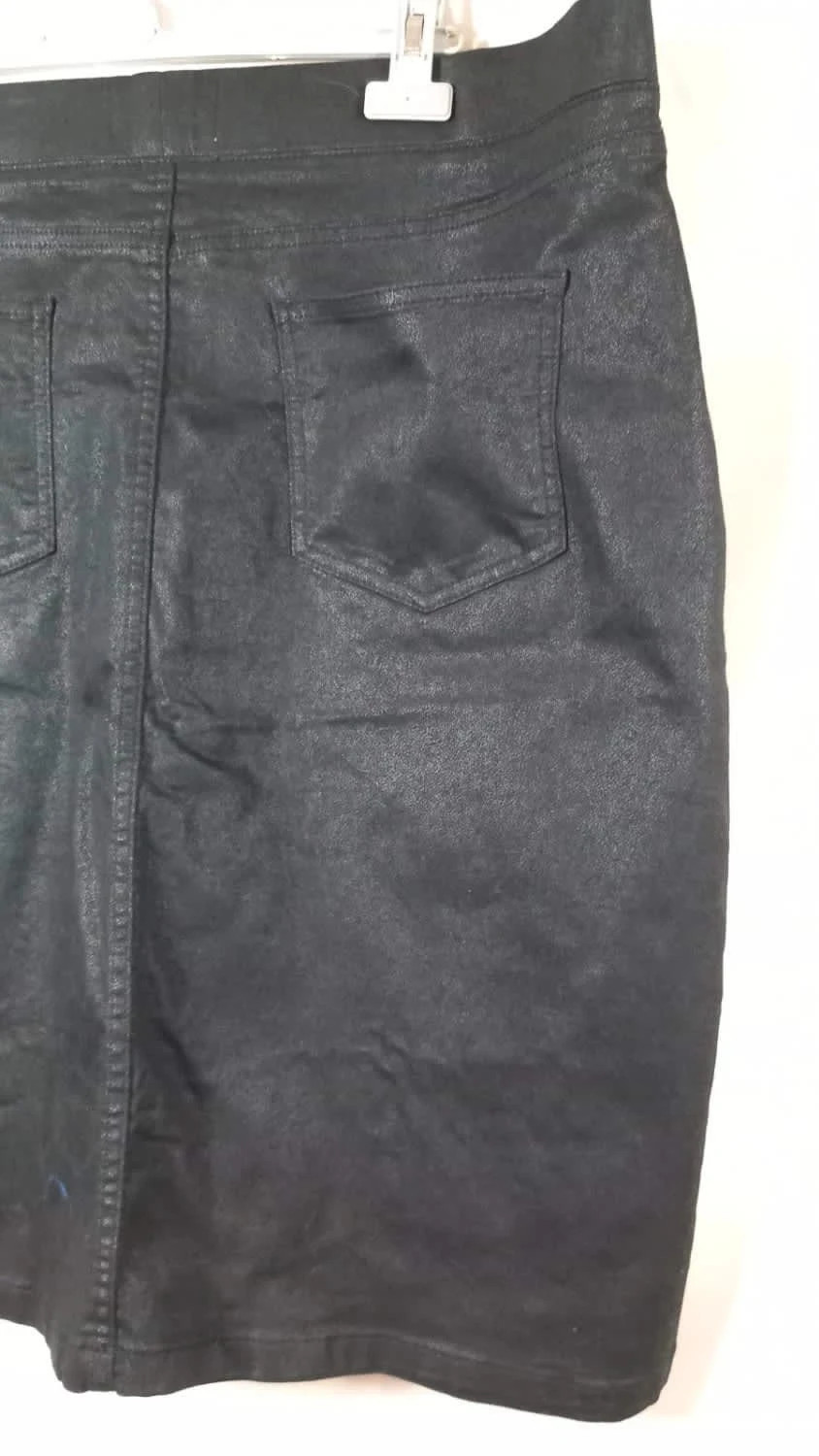 Jupe Droite Noire Toscane Neuf T4 (54) Effet Enduit / Simili Cuir – Toscane – taille 7XL / 54 / 26 5