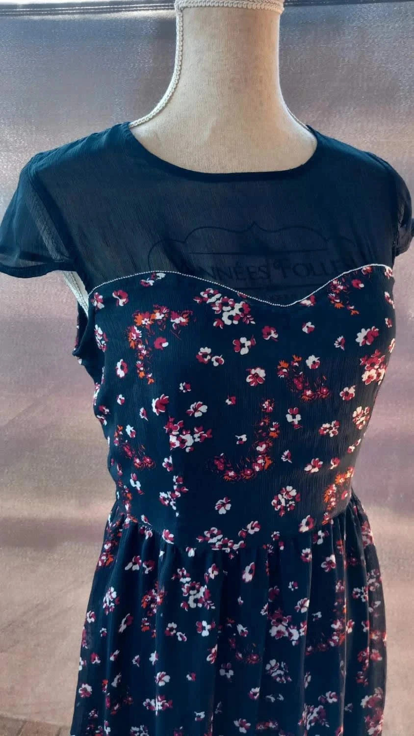Petite Robe Noire & Grise Graphique – Fashion Private Company taille 38 – Fashion Private Company – taille M / 38 / 10 2
